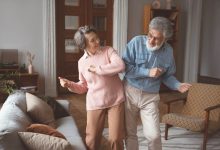 Hotelaria para Idosos Goiânia - Como a música pode ser utilizada para estimular a memória e promover o bem-estar dos idosos