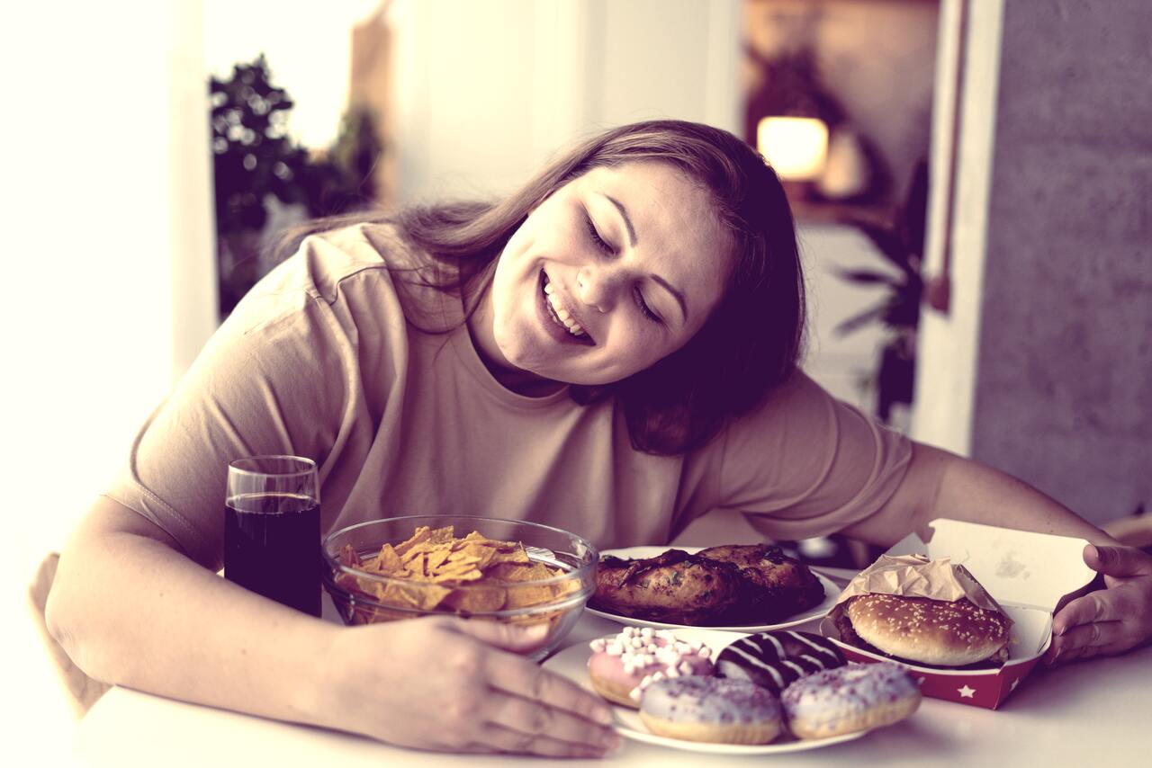 Psiquiatria Goiânia - Conheça 7 sinais de compulsão alimentar