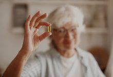 Hotelaria para Idosos Goiânia - Benefícios da vitamina B12 para idosos