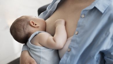 Dr. Reyner Abrantes Stival - A mamoplastia de aumento interfere na amamentação?